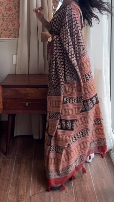 'Aruna' Bagh Mul Cotton Saree